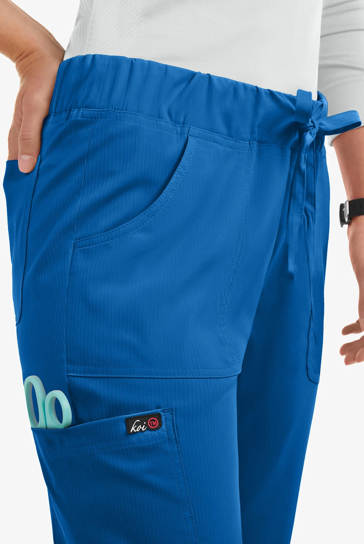 UA Exclusive Koi Lite™ Women's 5-Pocket Tapered Leg Drawstring Scrub Pants - Petite 3 UA Exclusive Koi Lite™ Women's 5-Pocket Tapered Leg Drawstring Scrub Pants - Petite - Image 3